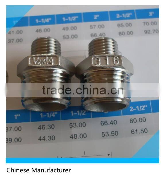 SS Screwed Pipe Fitting 1/2"X1/4" Red Nipple Hexagonal Head