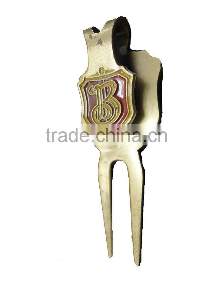 custom divot tool with golf ball marker