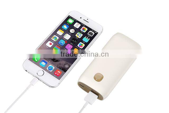 Trusda new model small portable 2600mah usb power bank mini solar charger