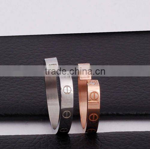 Stock Fashion Stainless Steel Couple Wedding Rings Set(JR10025)