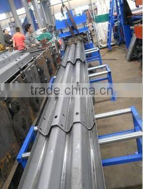 Highway Guardrail fence forming machine best price