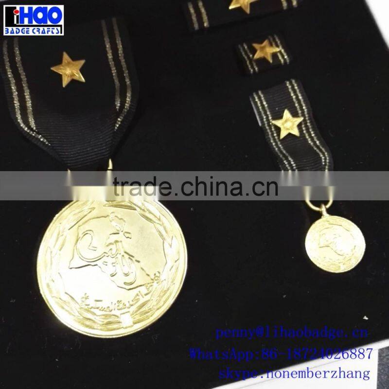 3D high polished gold custom metal medallion with synthetic printing ribbon