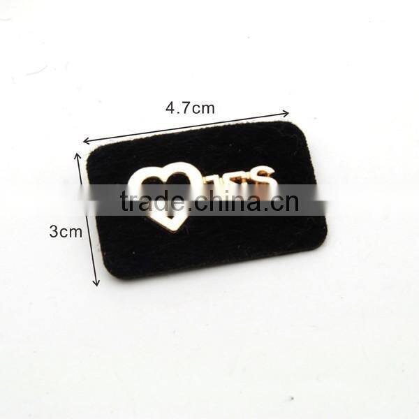 Black PU felt leather sew on patches with gold metal plates fashion clothing label for jeans/jacket PLB-008