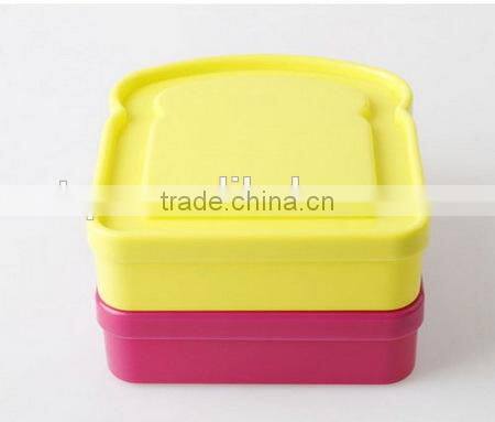 Plastic sandwich/bread bento box