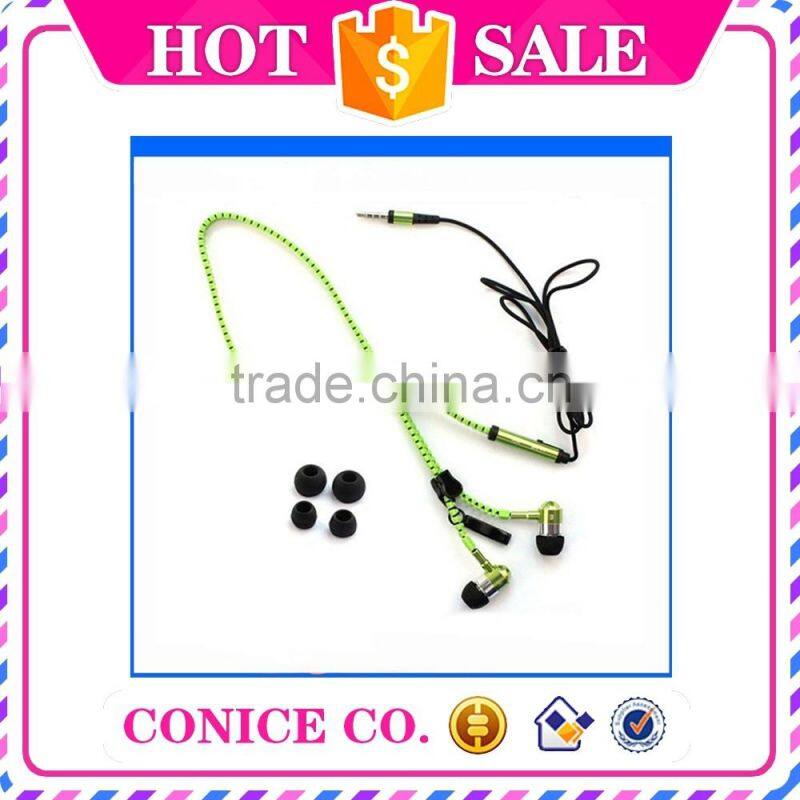 Cheap Noise Cancelling Function Metal Plug Zipper In-Ear Earphone With Mic