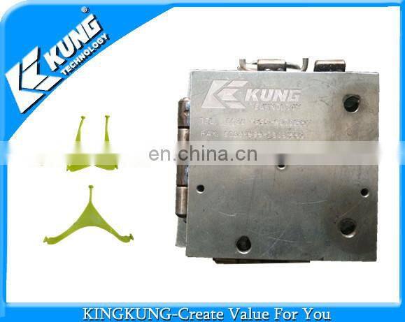 Hot quality single color PVC strap / upper mould suit for horizontal machine
