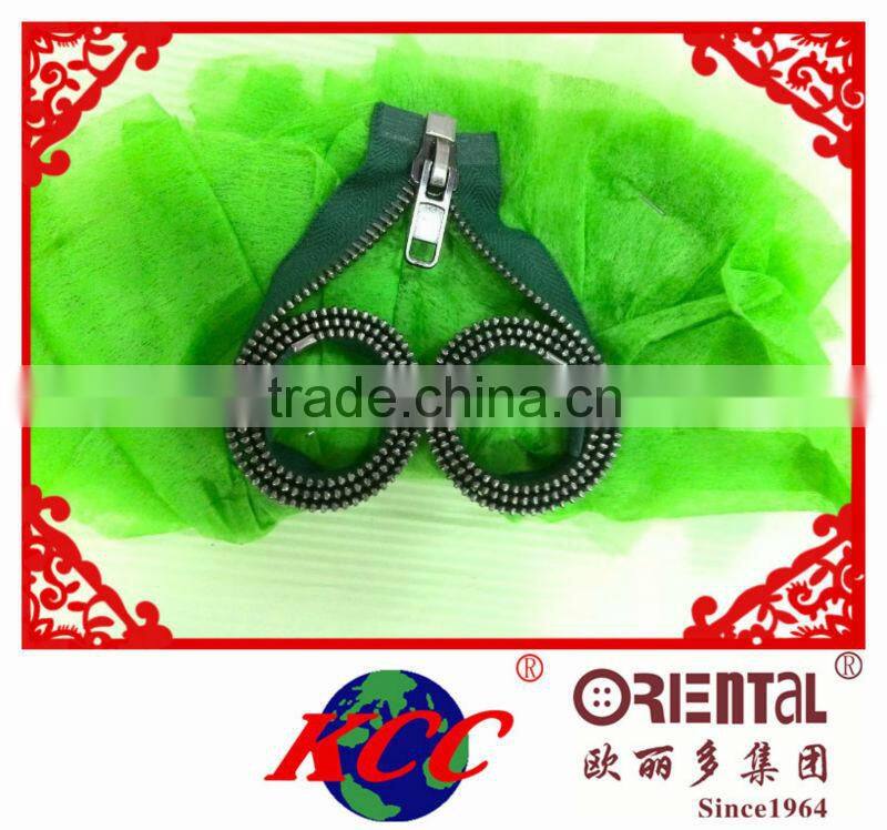 Wholesale gun 8# Y-teeth open -end High quality KCC metal zippers