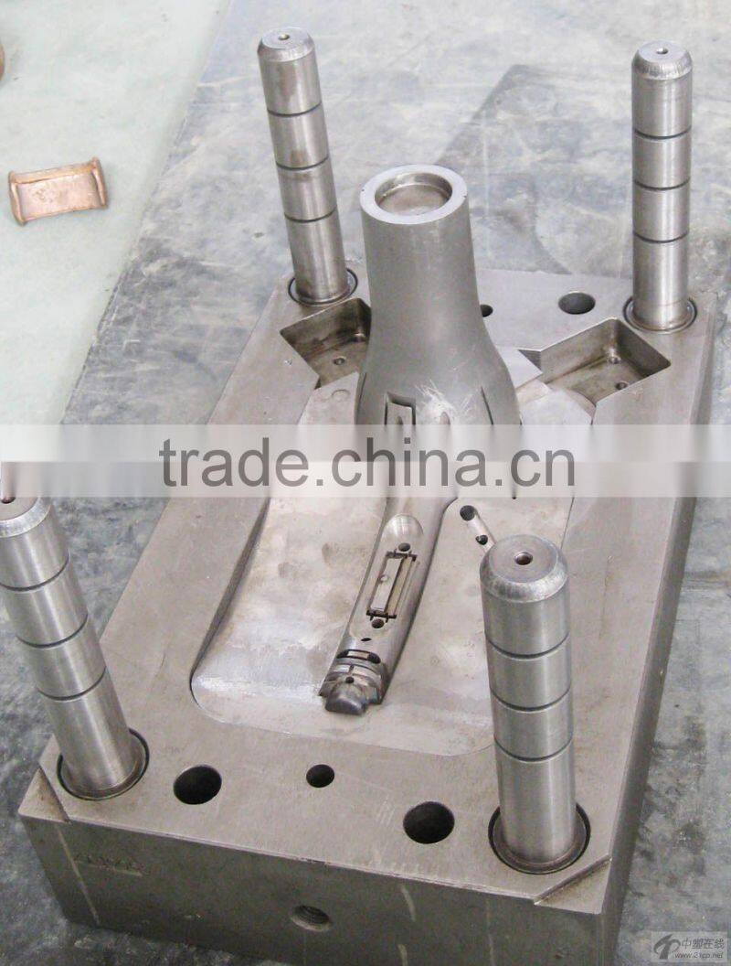 plastic injection mould