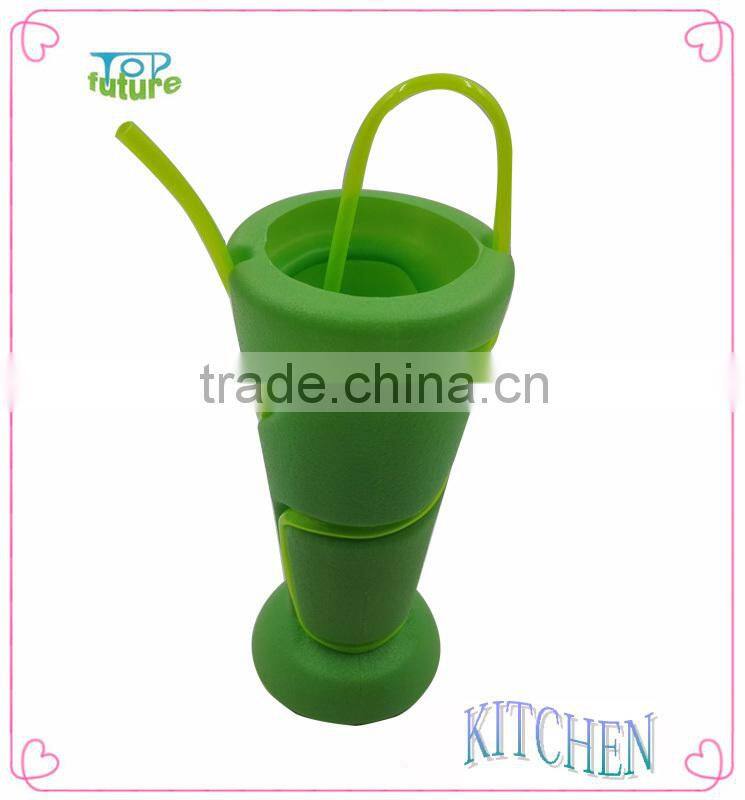plastic straw cup with straw