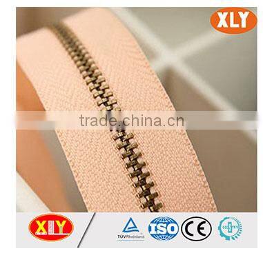 Customized puller various hook link with heart puller for sale