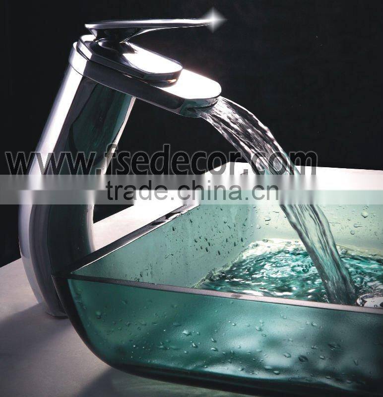 Wash Basin Waterfall Faucet