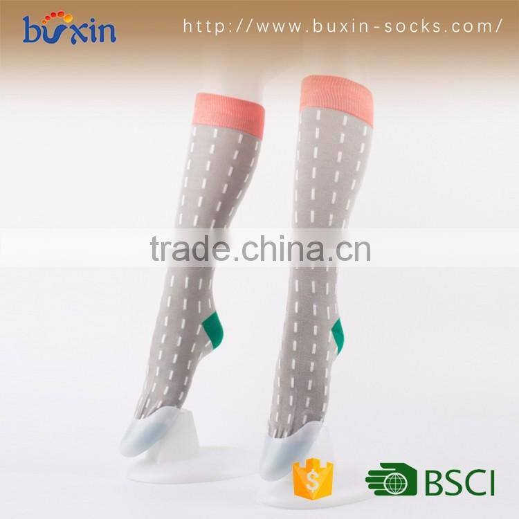 BX-K-001 hot wholesale young woman boy teen girl cartoon compression knee high tube sock factory cartoon tube socks