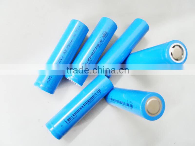 Lithium Ion 18650 3.7V 2200mAh cylindrical rechargeable batteries