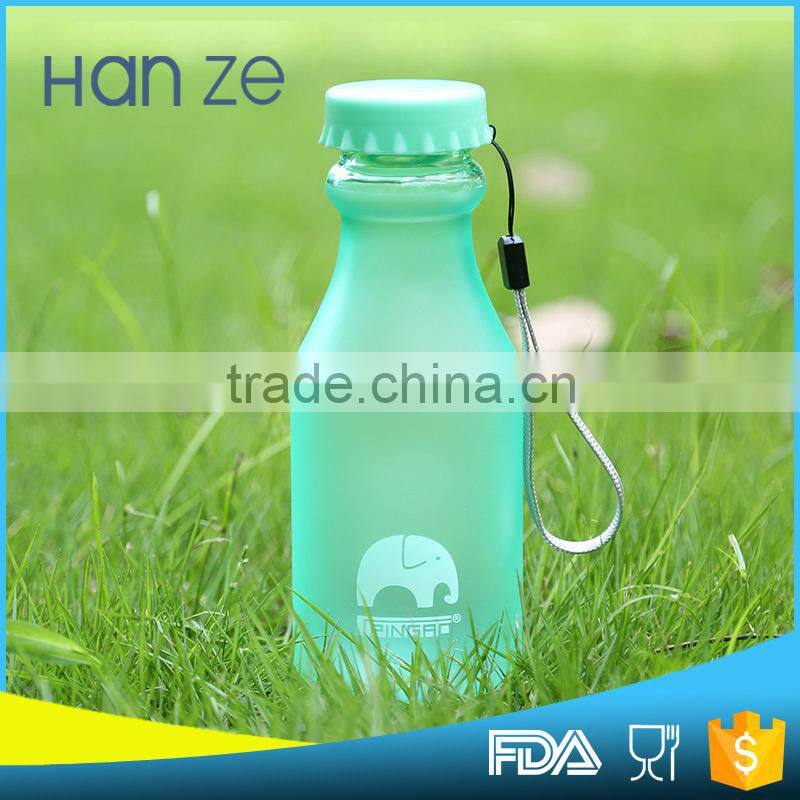 2016 hot sale and good quality portable blue glass water bottle