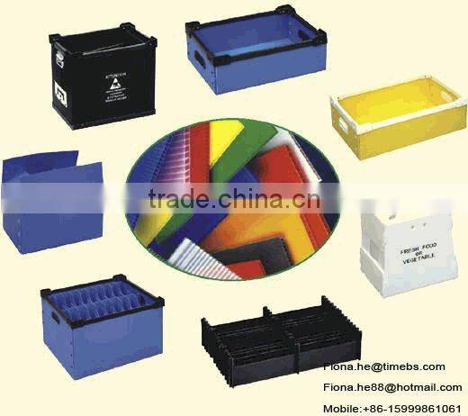 PP corrugated container with compartment
