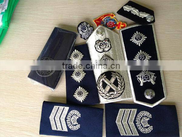 Sew-on embroidery epaulette