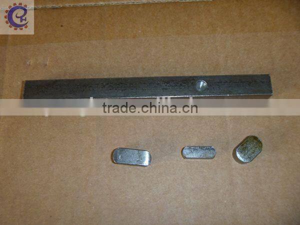 Small but useful falt key for walking tractor