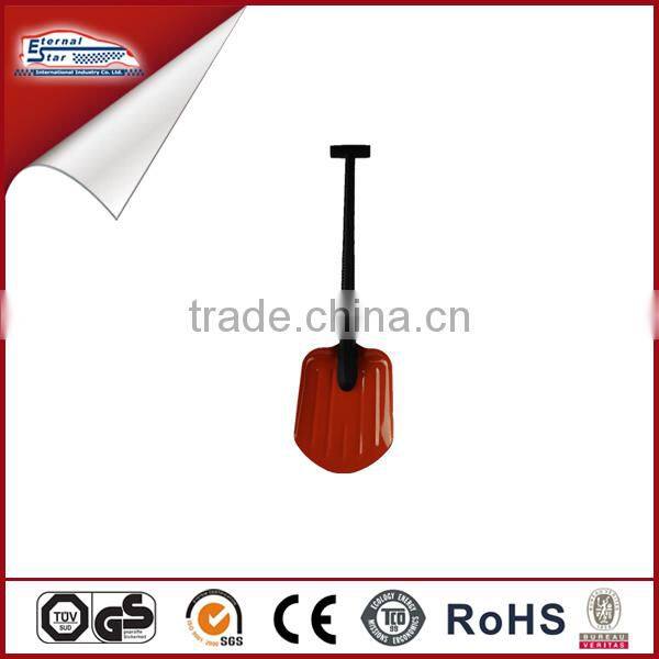 Steel blade snow shovel