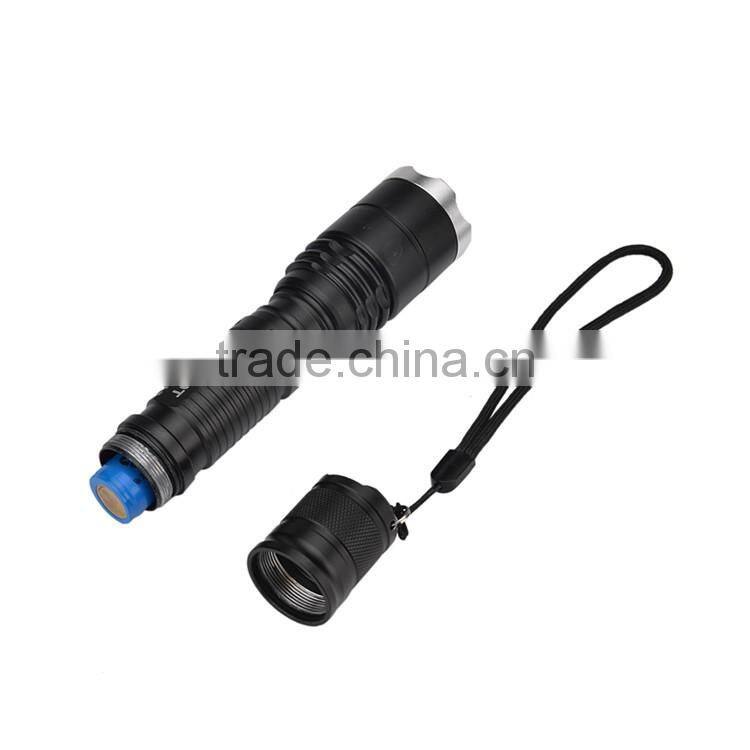 Zoomable Multifunctional Long Lasting Time Tactical Flashlight With Five Stalls