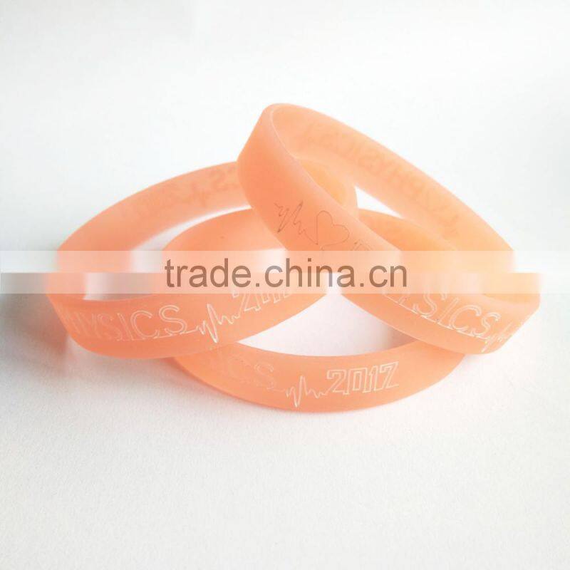 wholesale cheap bulk fashion logo print silicone slap bands