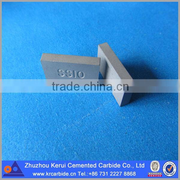 Cemented tungsten carbide cutter and insert for stone cutting in chain saw machine