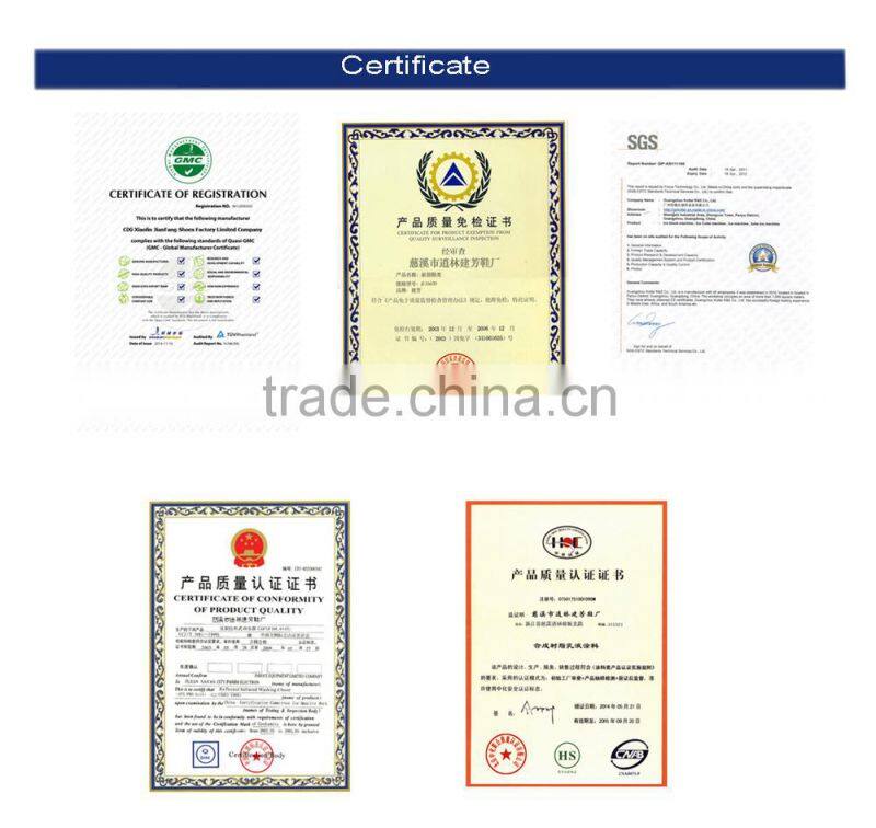 2015 new designs oem fashion warm soft luminous shoes for kids