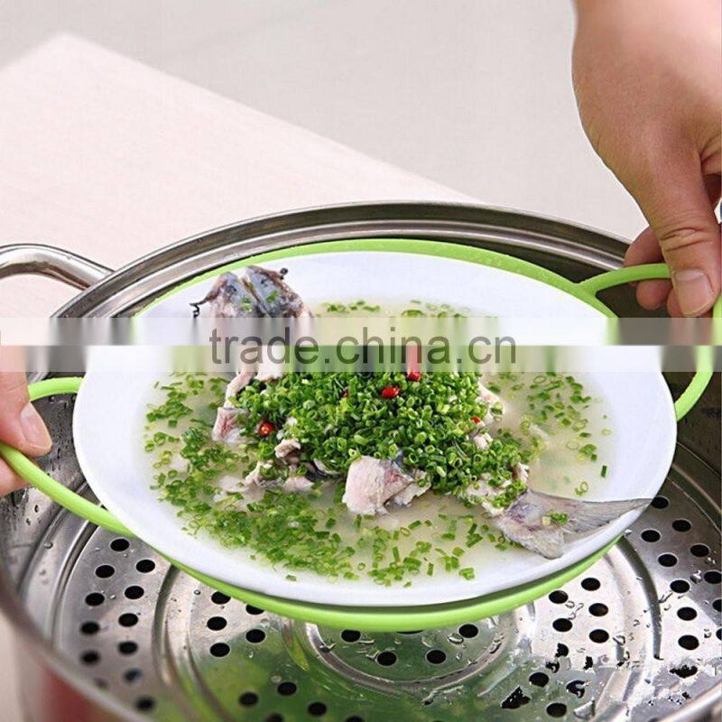 BPA Free food grade silicone steamer with handle