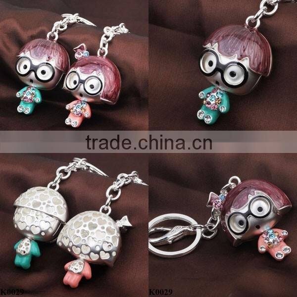 Fashion design cartoon character plated silver Couples keychain K0029