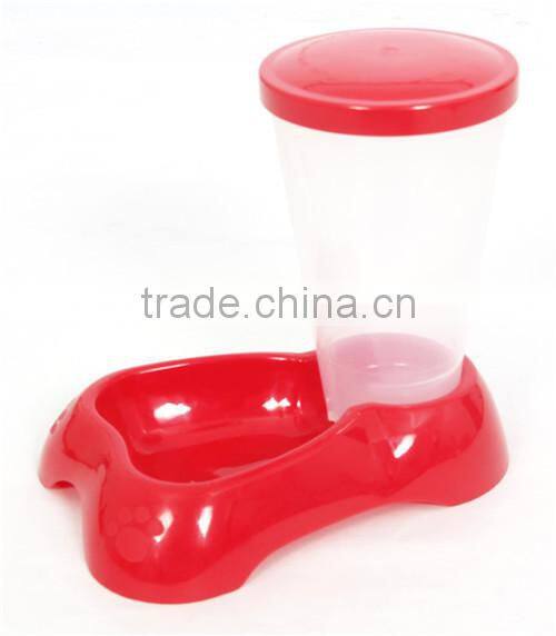 Seat-style drinker pet food bowl