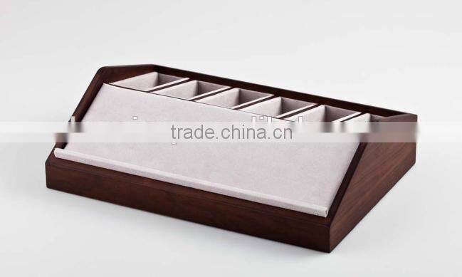 Stand velvet wooden leather belt display