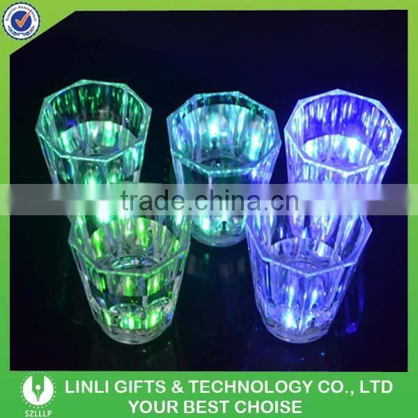 2016 New Hot Color Changing Led Flashing Octagon Shot Cup With Logo