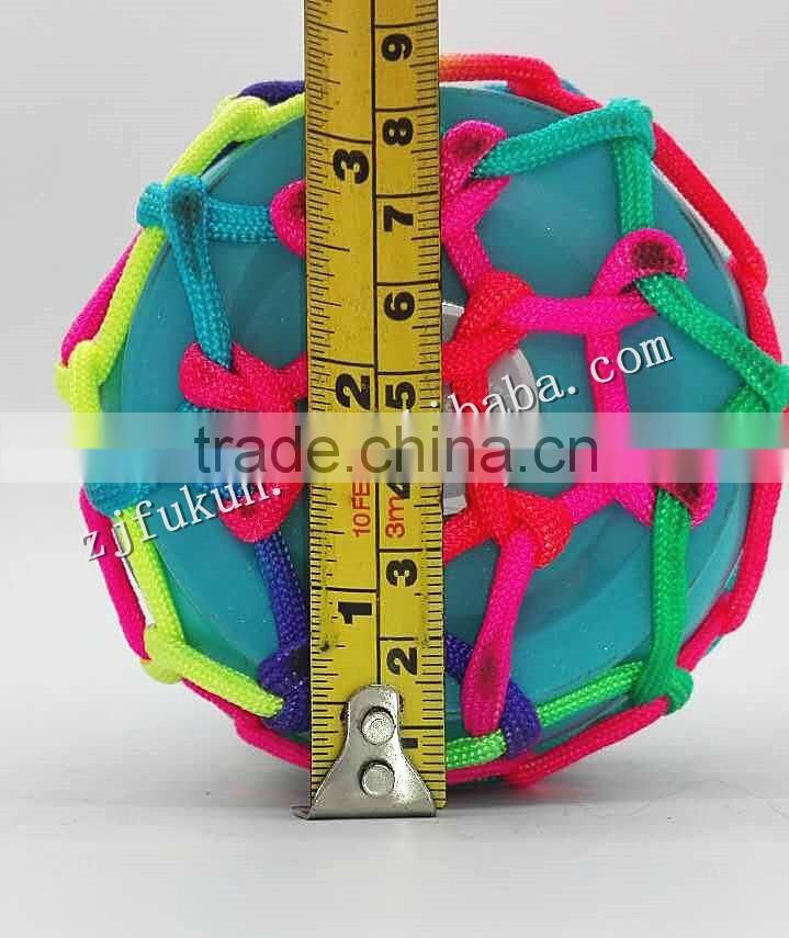 Wholesale 550lb 7 Inner Strands Paracord Handmade Reticular Bottle Cover Paracord Cup Bottle Carrier Survival Rope Bottle Sling