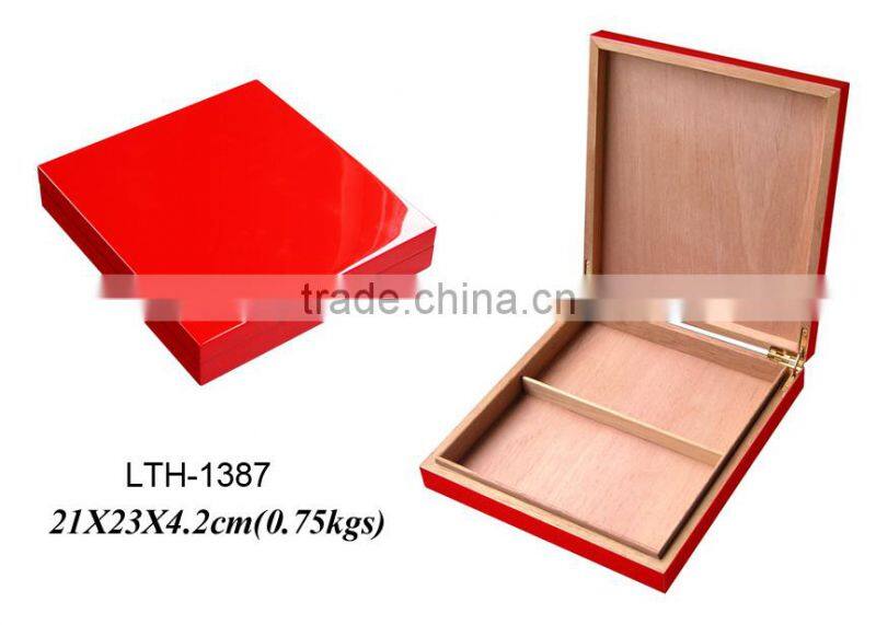 Custom empty wooden box