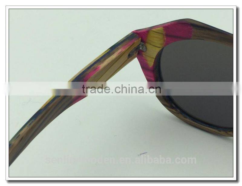 Fashion Design Bamboo Sunglasses Polarized Lenses Custom Logo Free Wooden Frame Material Wooden Sunglasses