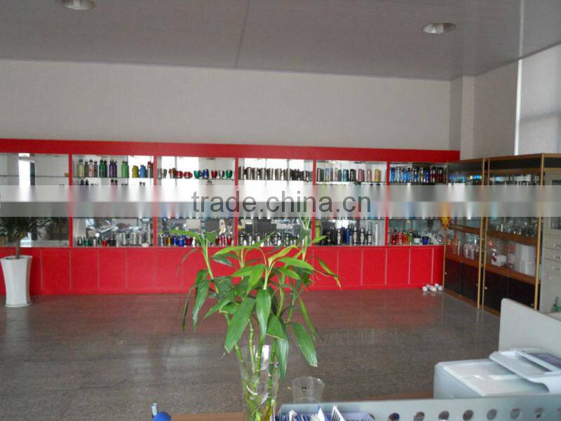 400ml double wall ceramic coffee mug with silicone lid