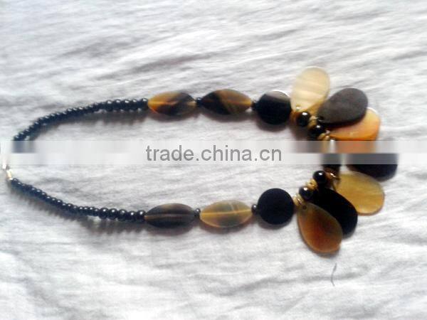 Fashio Necklace/Buffalo Horn Beaded Necklace/Fashion Jewelry/Latest Model Pendant Necklaces