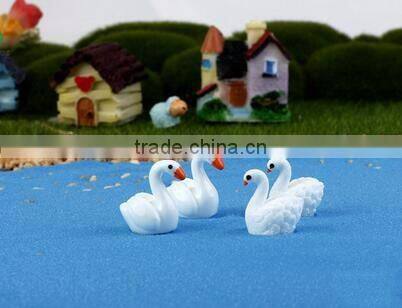 cy309 Artificial Three-dimensional whale DIY Resin swan crafts garden moss Micro View decorations