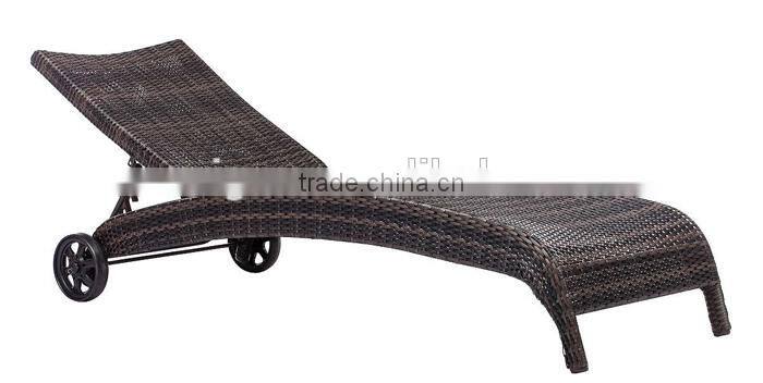 2017 Trade Assurance Hot Sale Modern Aluminium frame pe rattan handmade lover chaise sun lounge
