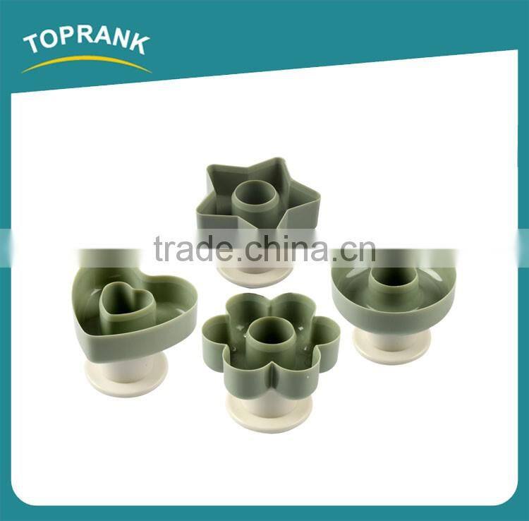 Toprank BSCI Factory Gift DIY Lovely 3D ABS Donut Mold Bread Dough Cutter Doughnut Cutter,Baking Cake Tools Donut Mold