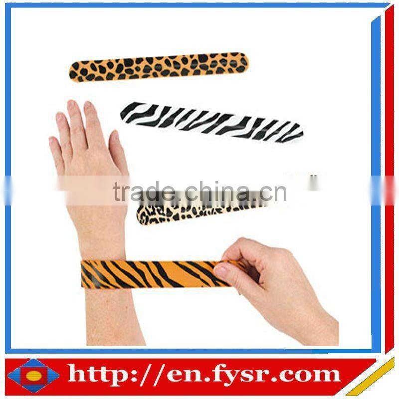 2013 hot seller silicone wristbands,de silicona pulseras bofetada custom logo printing are available
