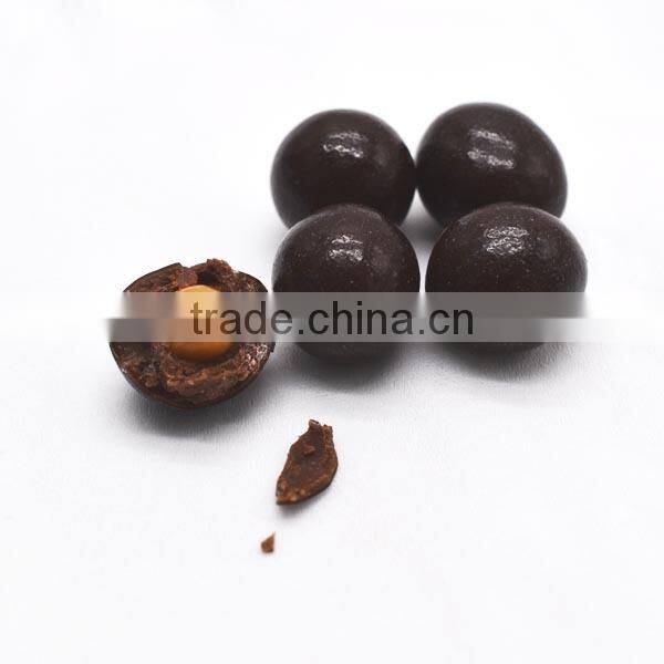 Chocolate Peanut Candy with Dinosaur Toys in Surprise Dinosaur Egg Toy Candy