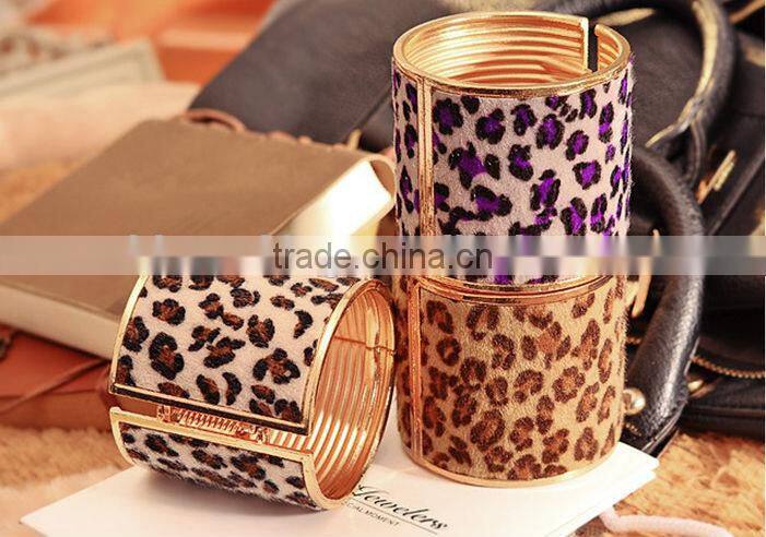 Plush leather exaggerated leopard zebra wide bracelet