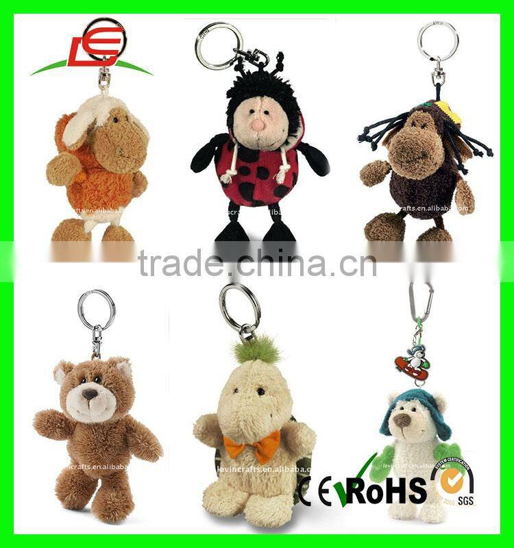 Factory customized hot selling lovely plush star shaped keychain