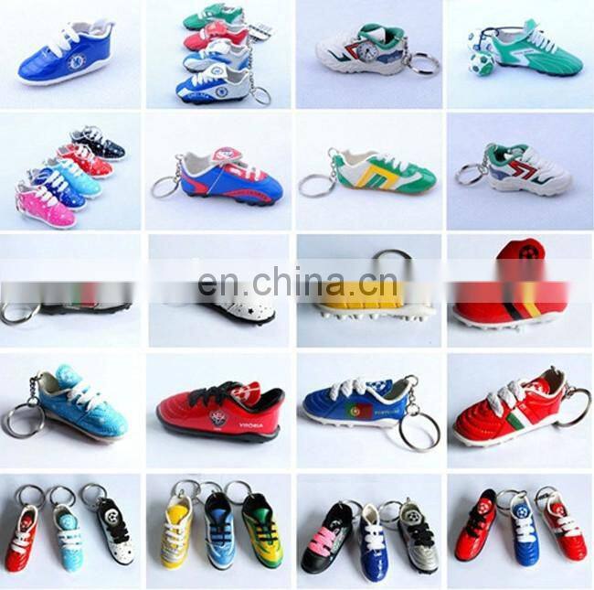 fashion promotional plastic cute figure keychain