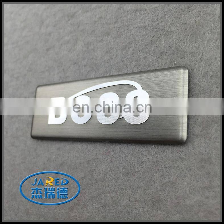 Chinese Suppliers Self Adhesive Custom Name Design Car Metal Brushed and Embossed Aluminum Label