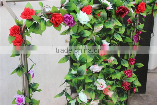 Beautiful artificial Rose wreath in different colors for Wedding decor