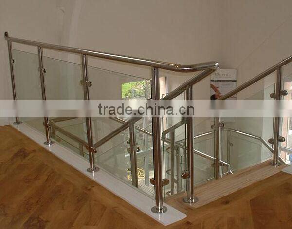 Stainless Post and Glass Outdoor Stair Railings