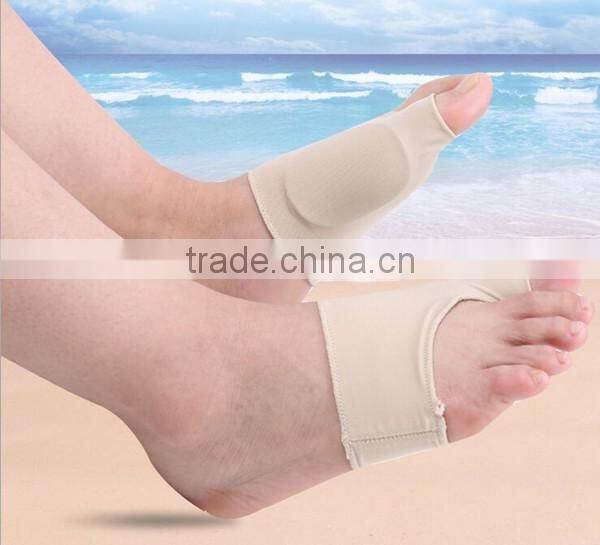 Medical silicone gel toe protector hallux valgus bunion toe separator