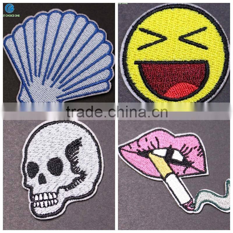 Custom Made Personalized Cheap Embroidery Chenille Patches