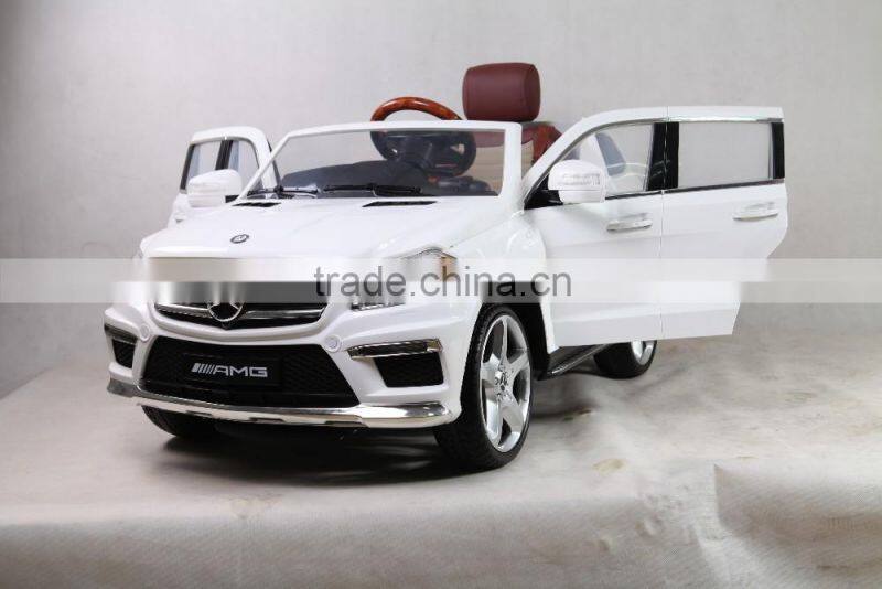 Mercedes Benz License Ride on toy car with four driving motors